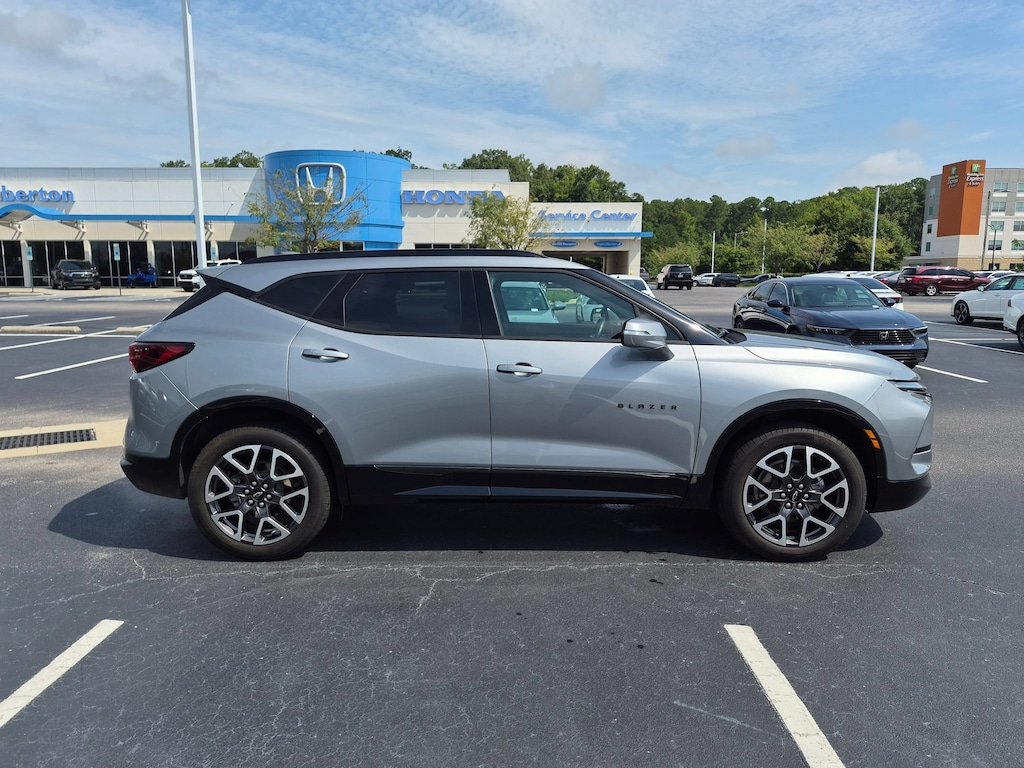 Used 2025 Chevrolet Blazer RS SUV