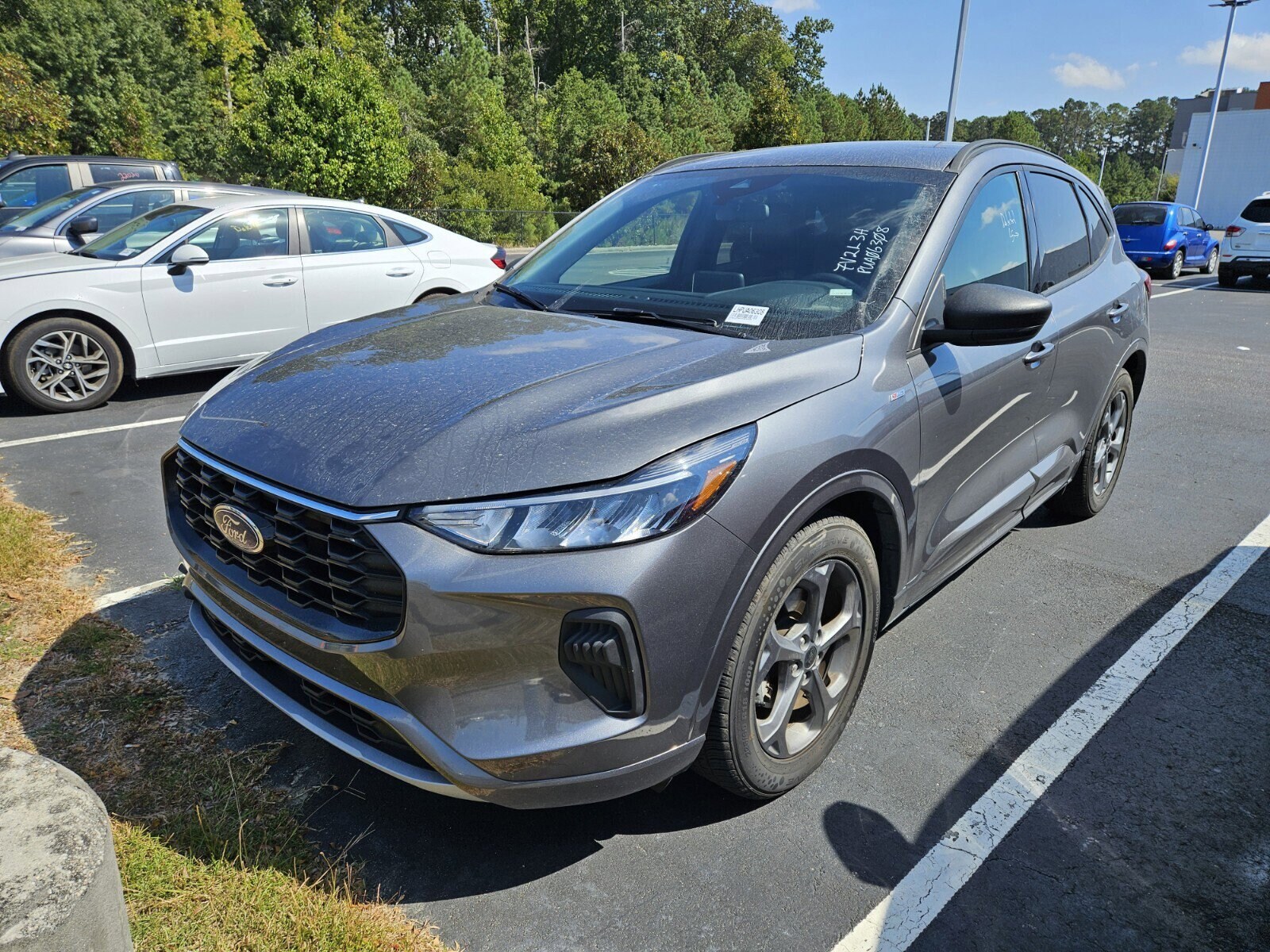 2023 Ford Escape ST-Line photo 3