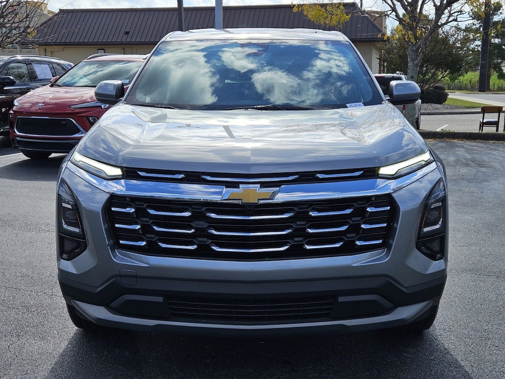 Used 2025 Chevrolet Equinox LT SUV