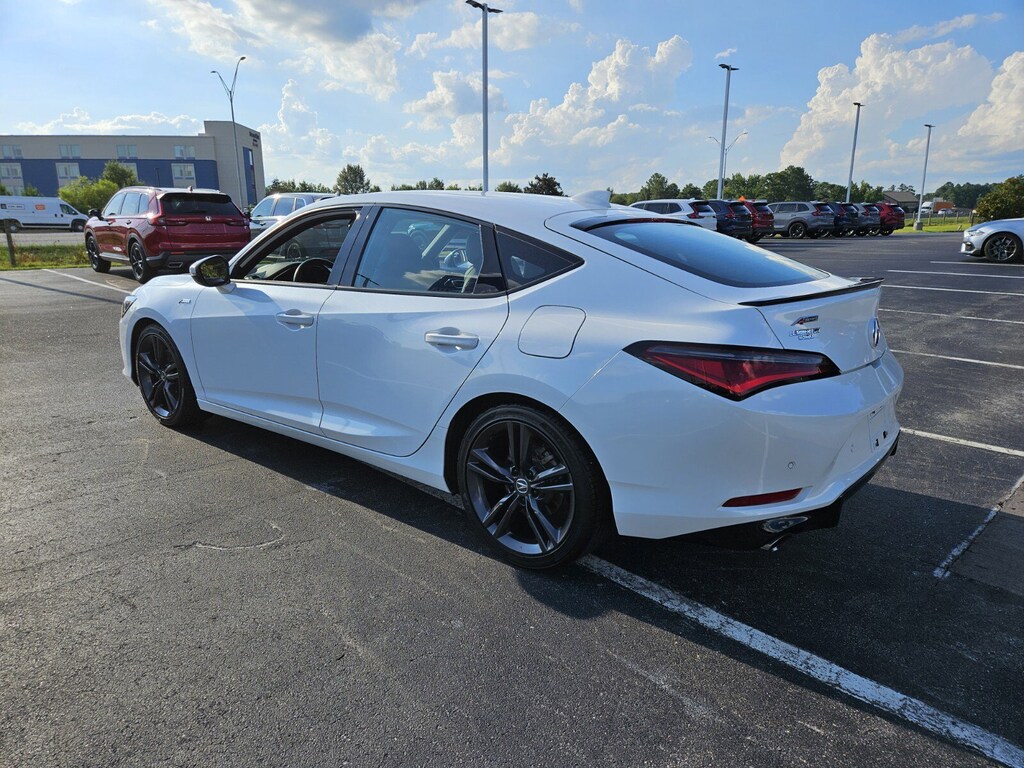 2023 Acura Integra A-Spec photo 3