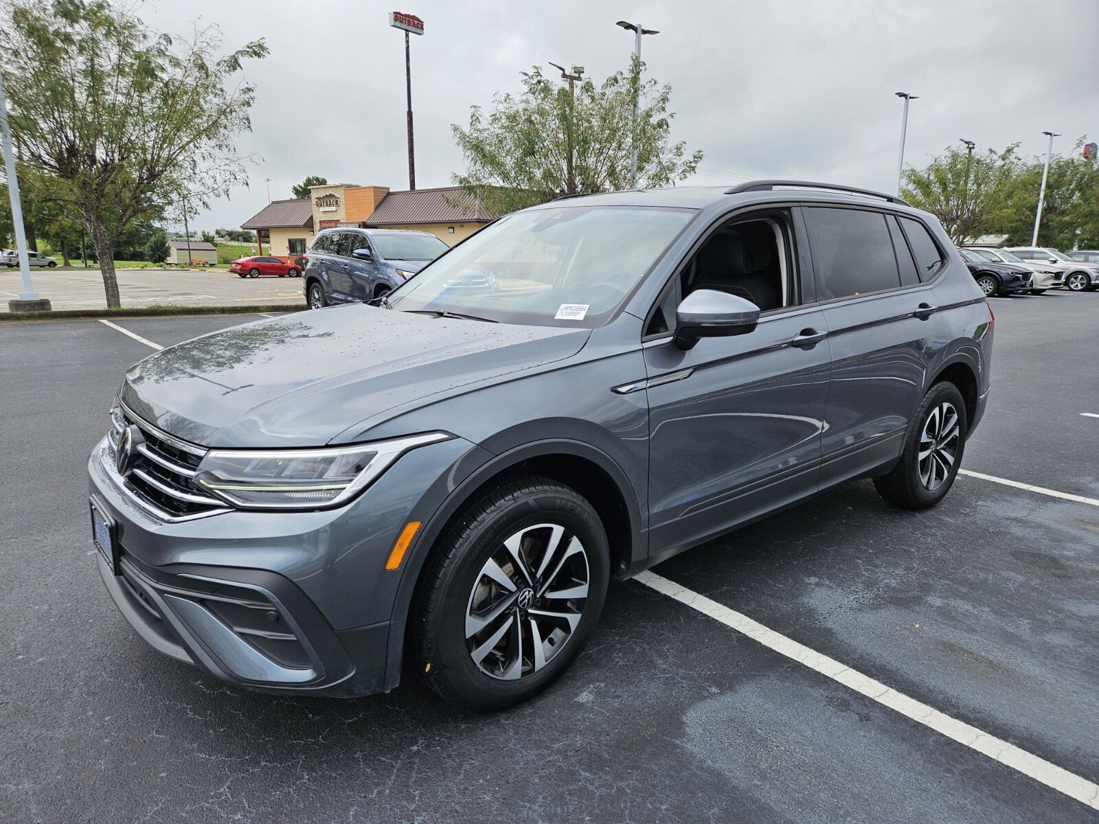 2024 Volkswagen Tiguan S photo 2