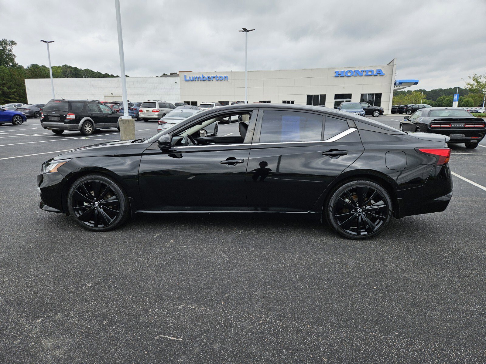 2022 Nissan Altima 2.5 SR photo 4