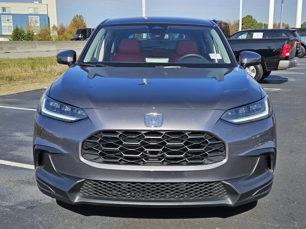 2025 Honda HR-V LX photo 2