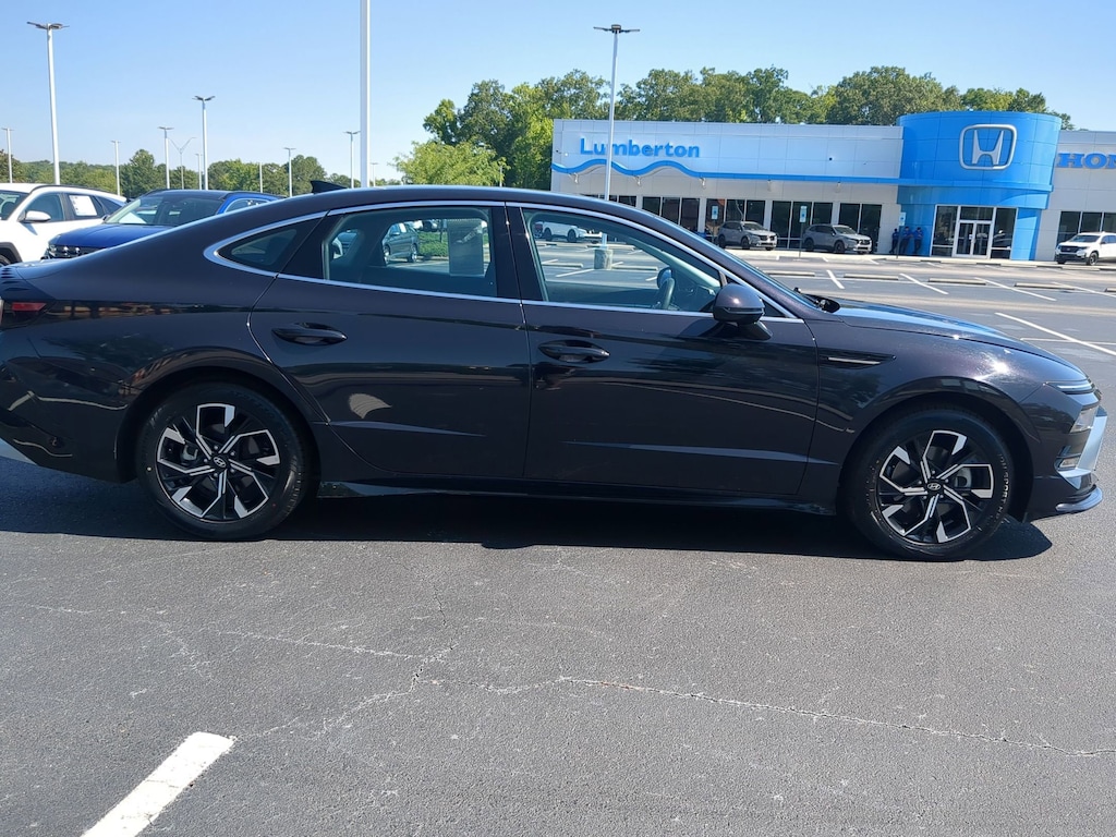 Used 2024 Hyundai Sonata SEL Sedan