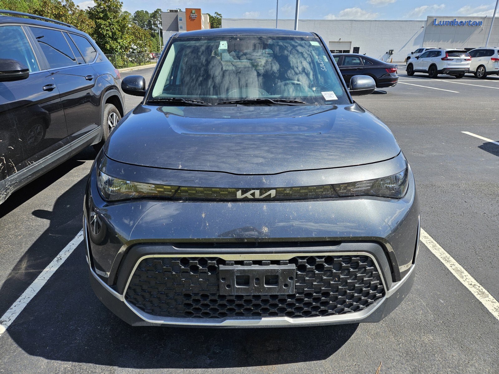 2024 Kia Soul LX photo 2