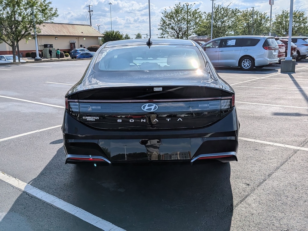 Used 2025 Hyundai Sonata SEL Sedan