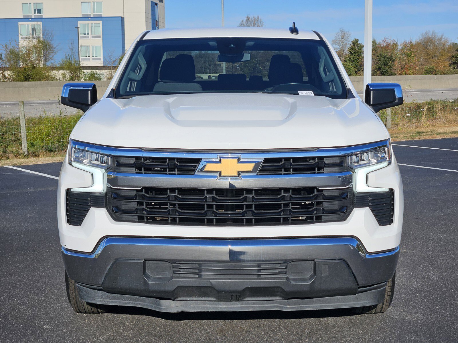 2024 Chevrolet Silverado 1500 LT photo 2