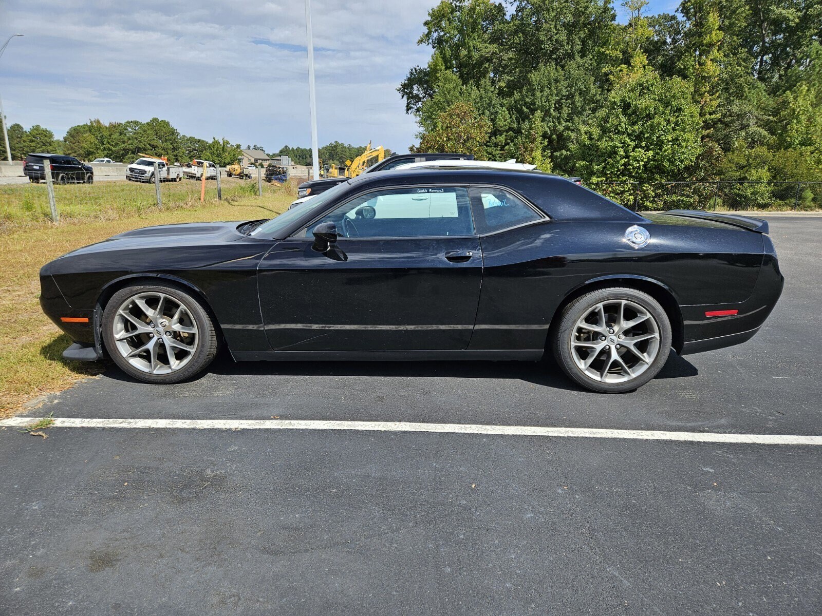 2022 Dodge Challenger GT photo 4
