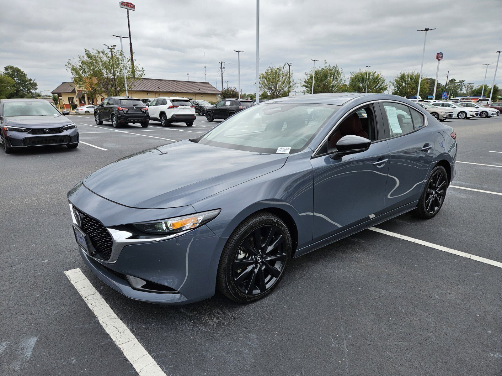 2024 Mazda Mazda3 Sedan 2.5 s Carbon photo 3