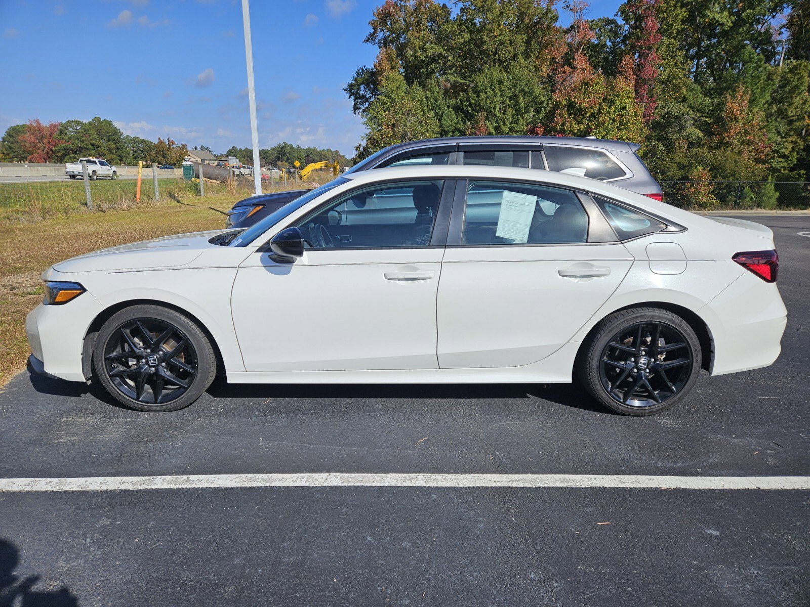 2025 Honda Civic Sport photo 4