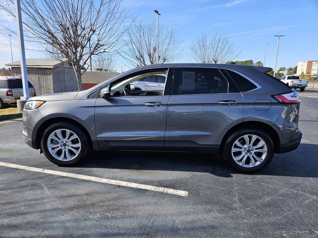 Used 2022 Ford Edge Titanium SUV