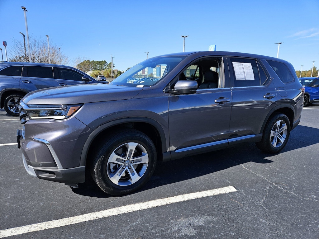 2025 Honda Pilot EX-L photo 3