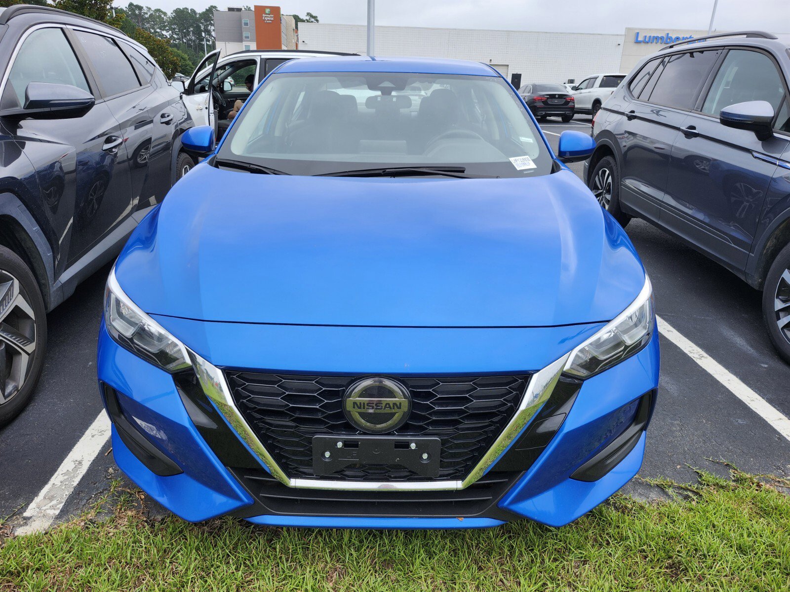 2023 Nissan Sentra SV photo 2