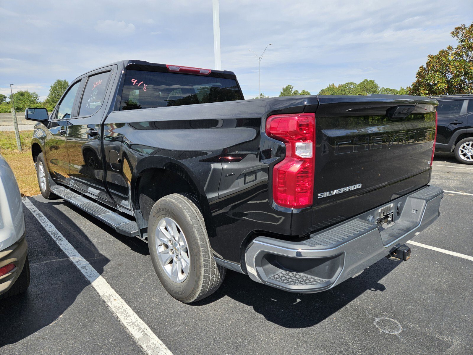 2024 Chevrolet Silverado 1500 LT photo 4