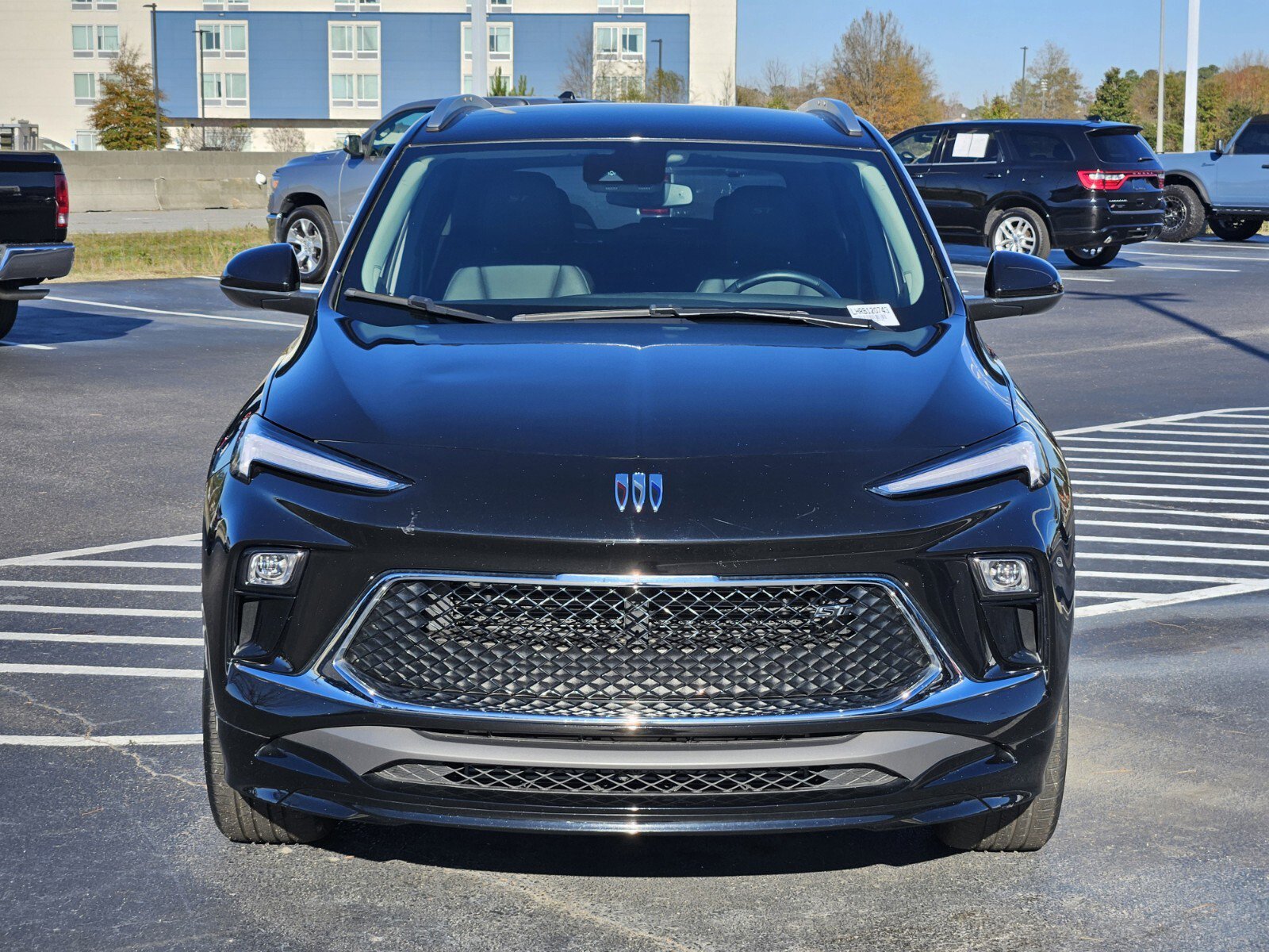 2024 Buick Encore GX Sport Touring photo 2