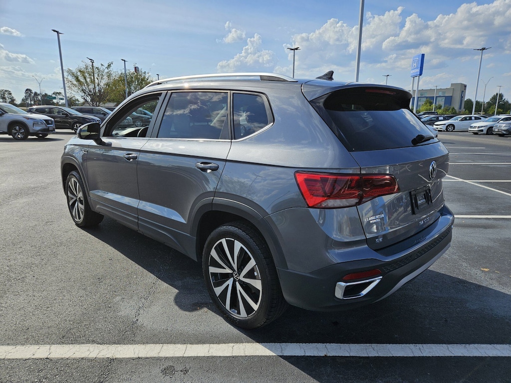 Used 2024 Volkswagen Taos 1.5T SE SUV