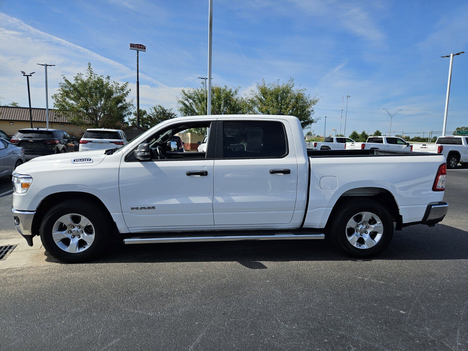 2023 Ram 1500 Big Horn Lone Star photo 3
