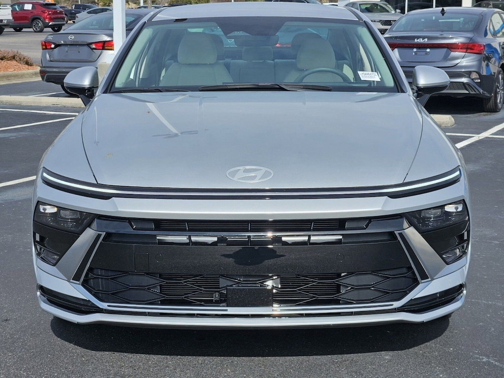 Used 2025 Hyundai Sonata SEL Sedan
