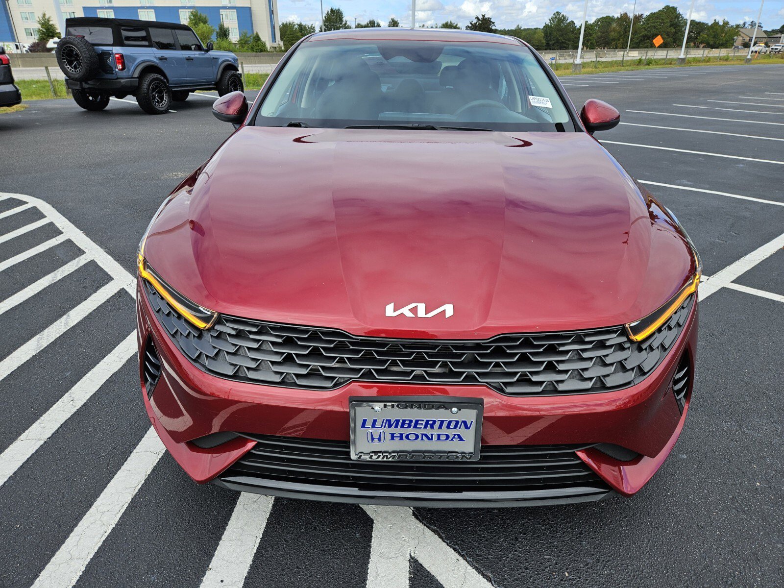 2023 Kia K5 LXS photo 2