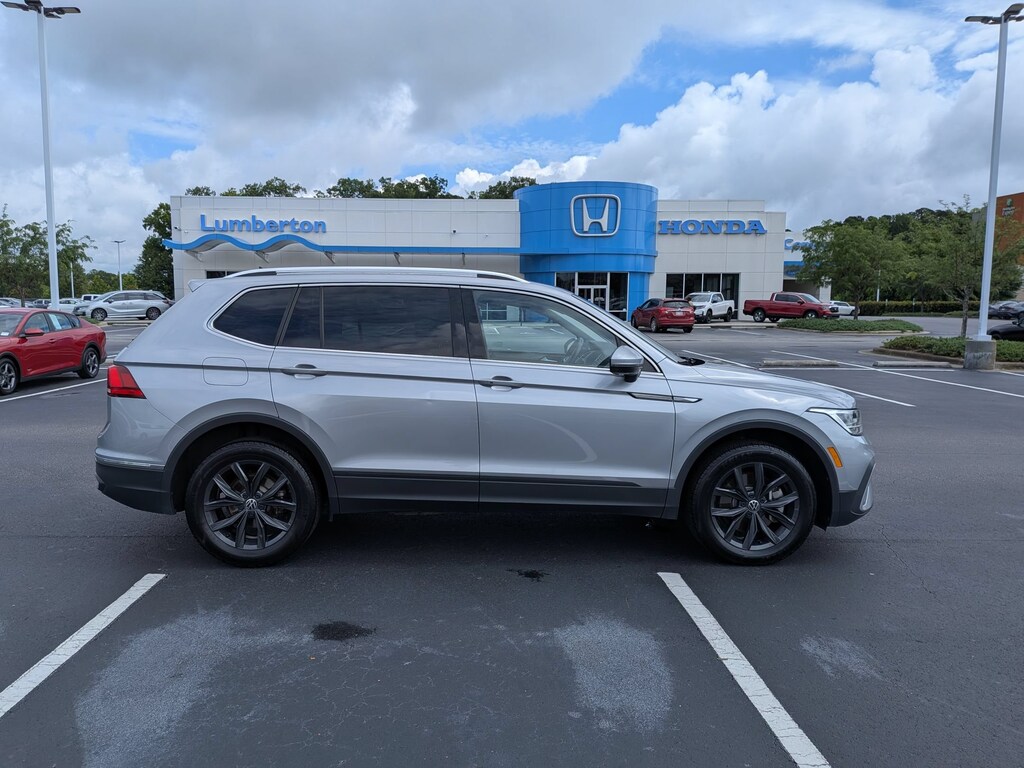 Used 2024 Volkswagen Tiguan 2.0T SE SUV