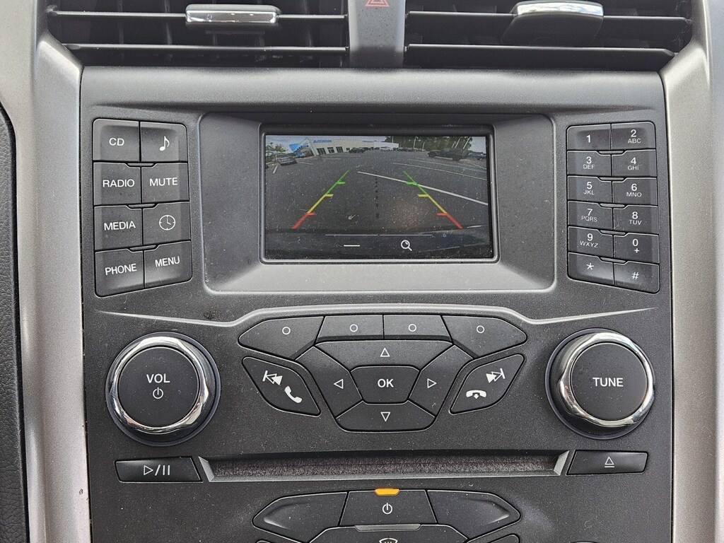 2017 Ford Fusion S photo 18