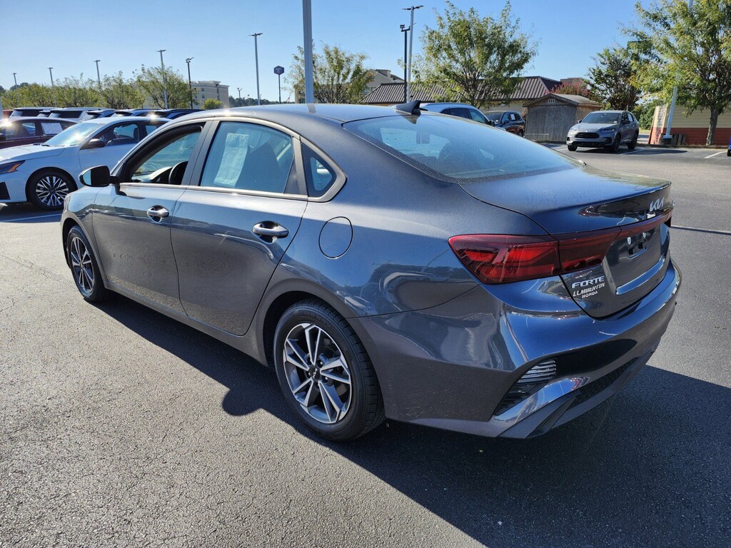 2023 Kia Forte LXS photo 5