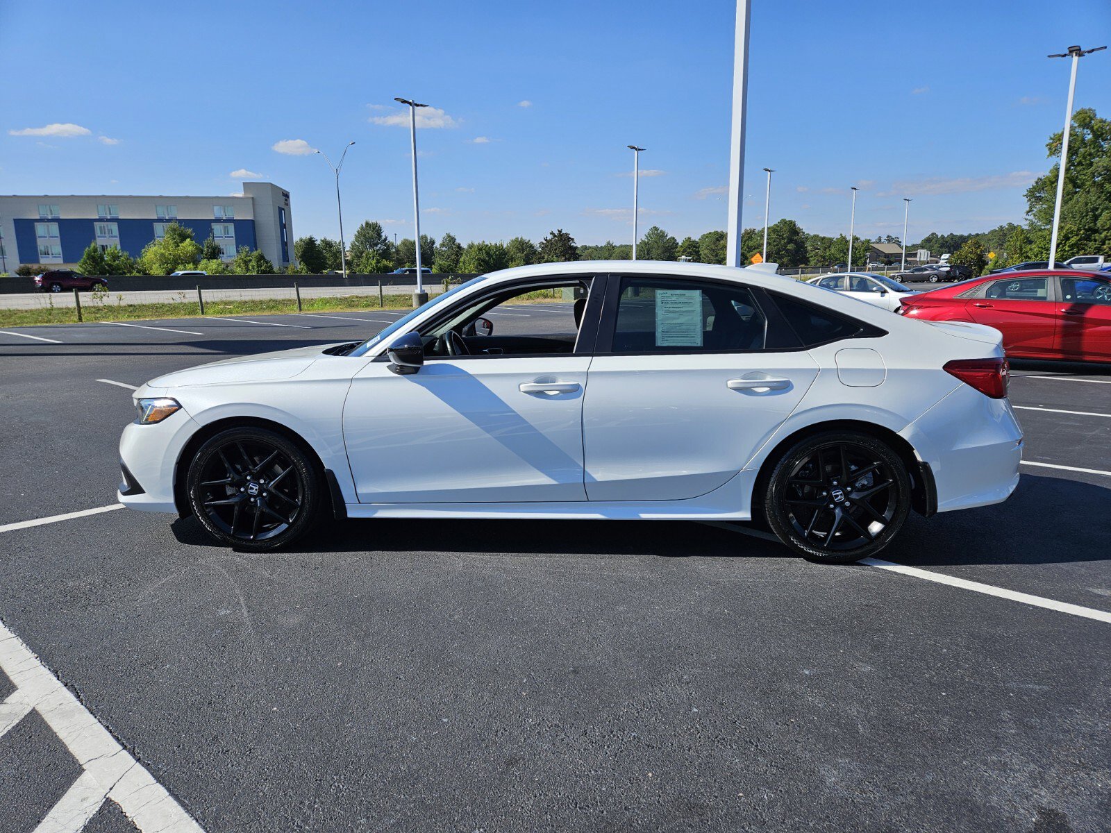 2022 Honda Civic Sport photo 4