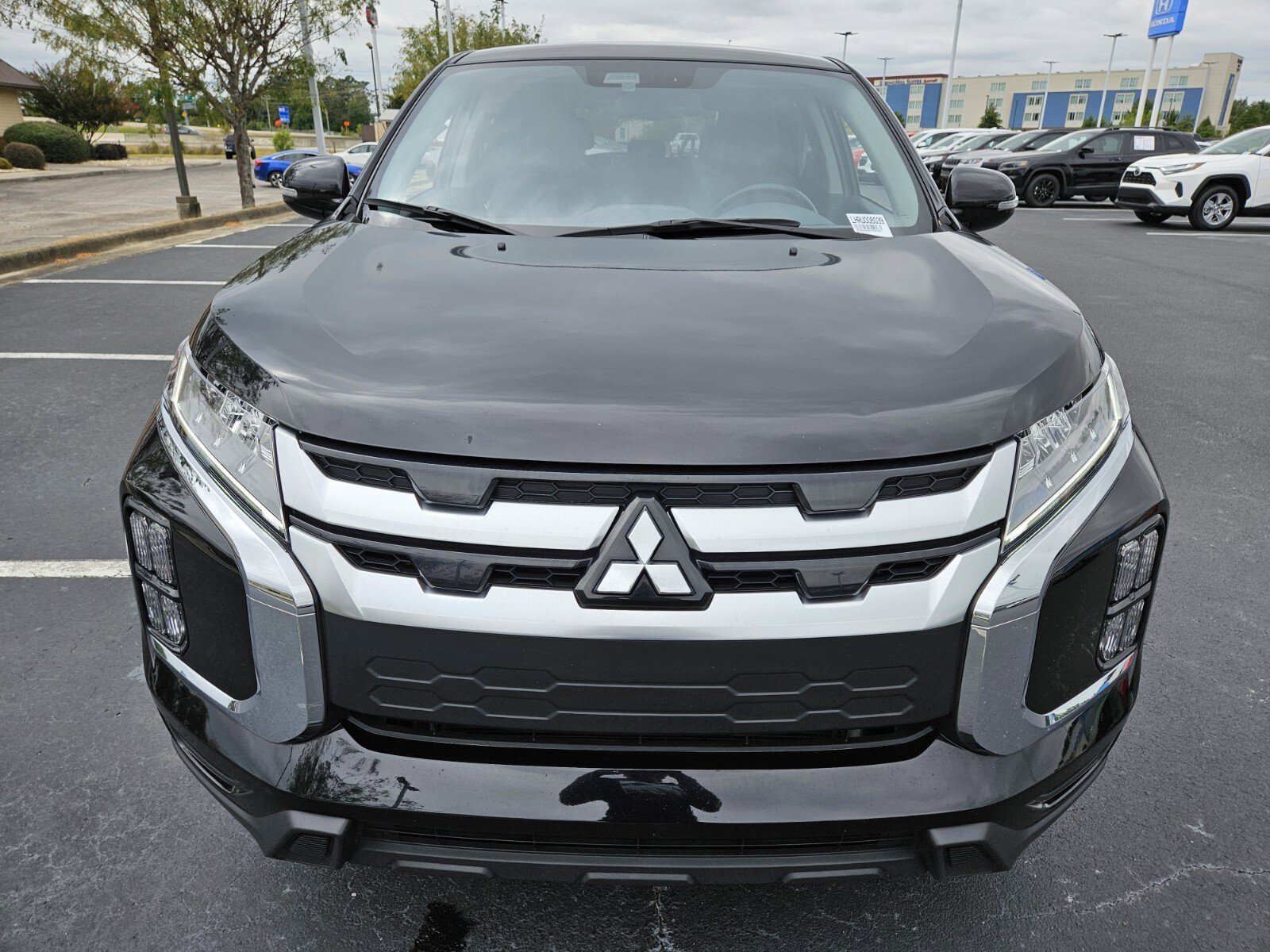 2024 Mitsubishi Outlander Sport S photo 2