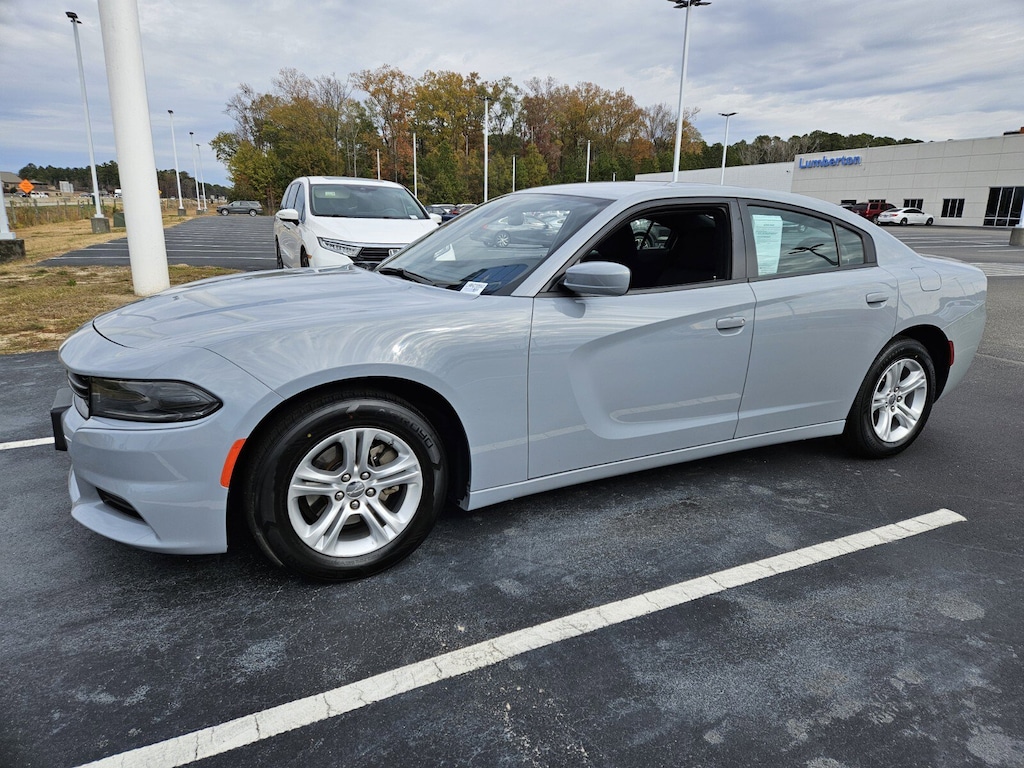 Used 2022 Dodge Charger SXT Sedan