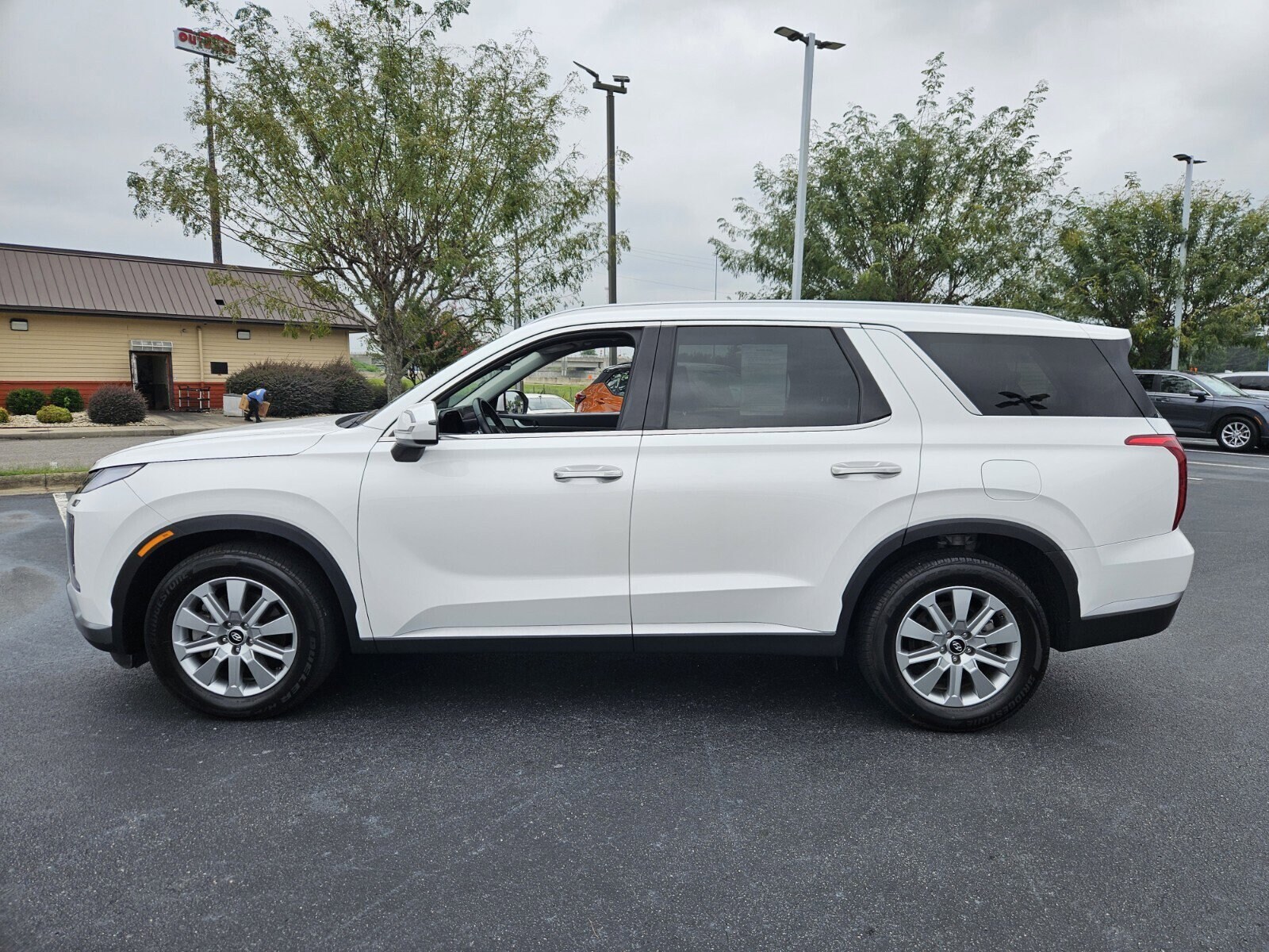 2024 Hyundai Palisade SEL photo 4