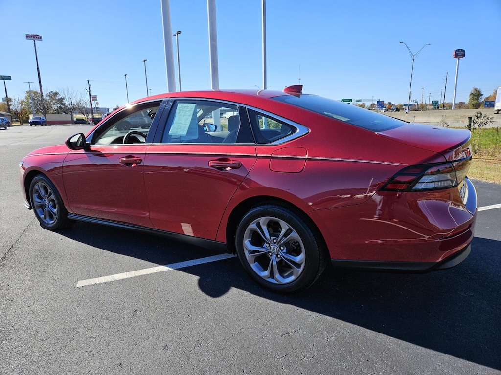 Used 2024 Honda Accord EX Sedan