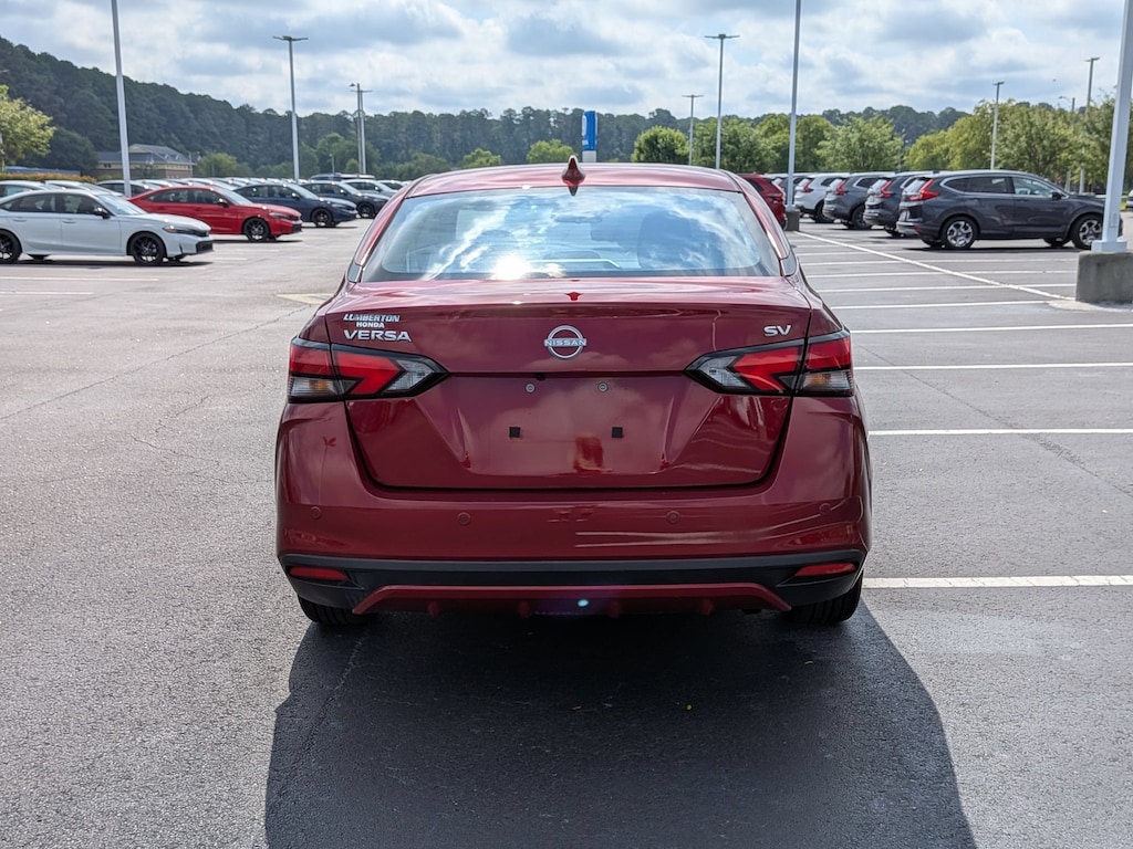 Used 2024 Nissan Versa 1.6 SV Sedan