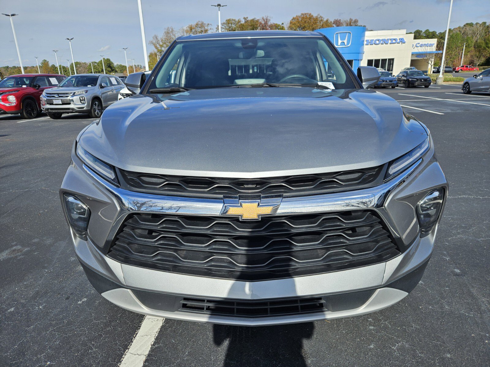 2024 Chevrolet Blazer 2LT photo 2