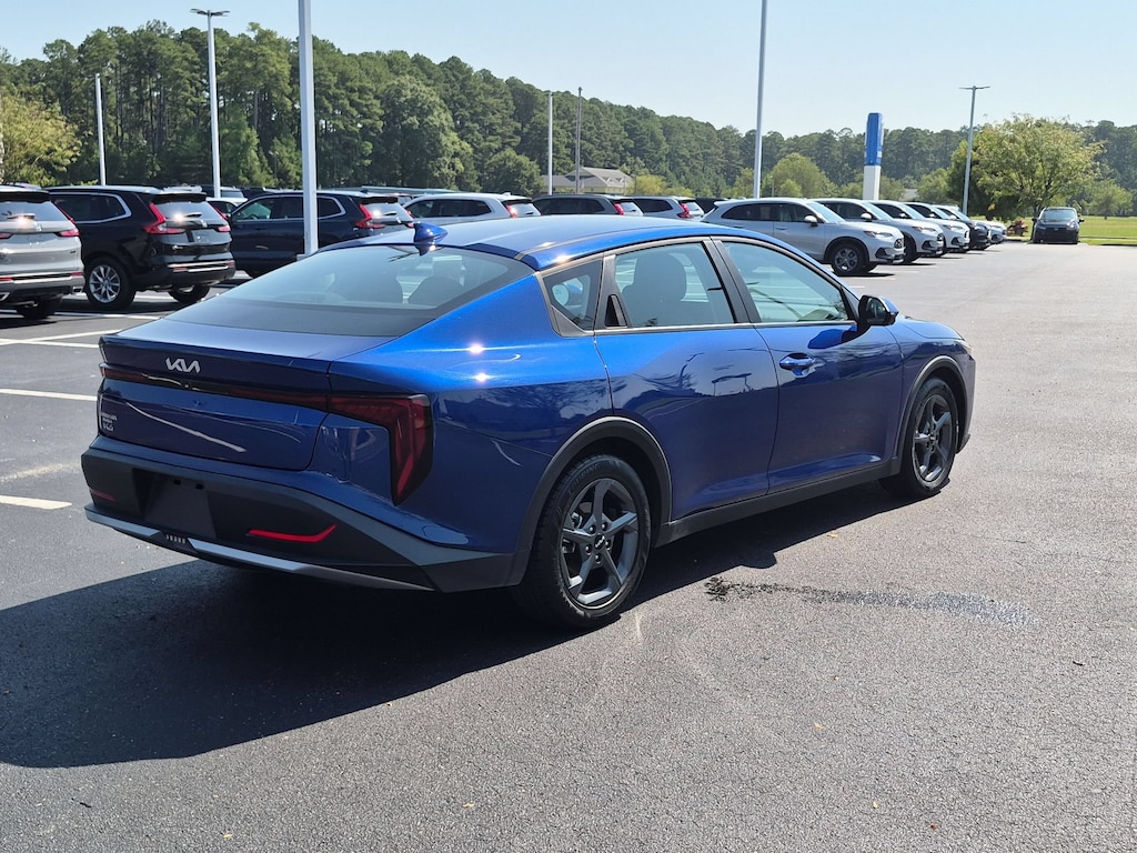 Used 2025 Kia K4 LXS Sedan