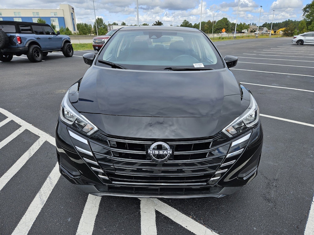Used 2024 Nissan Versa 1.6 SV Sedan