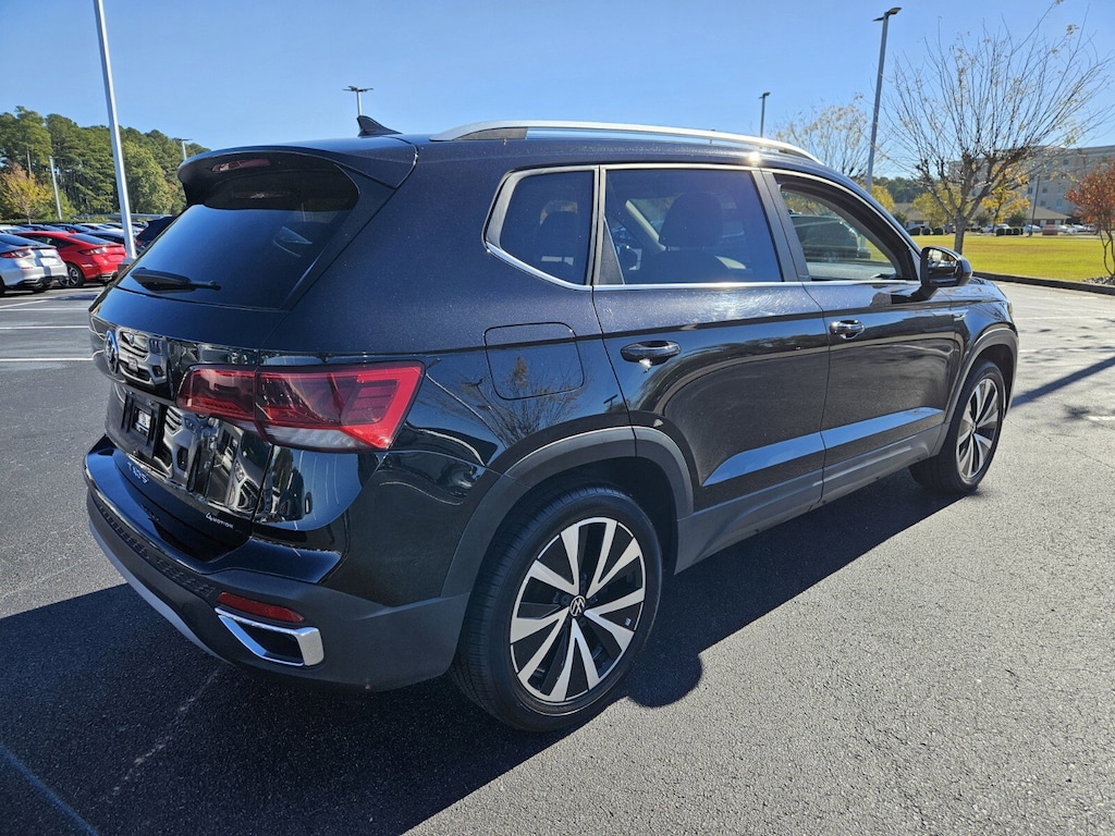 Used 2022 Volkswagen Taos 1.5T SE SUV