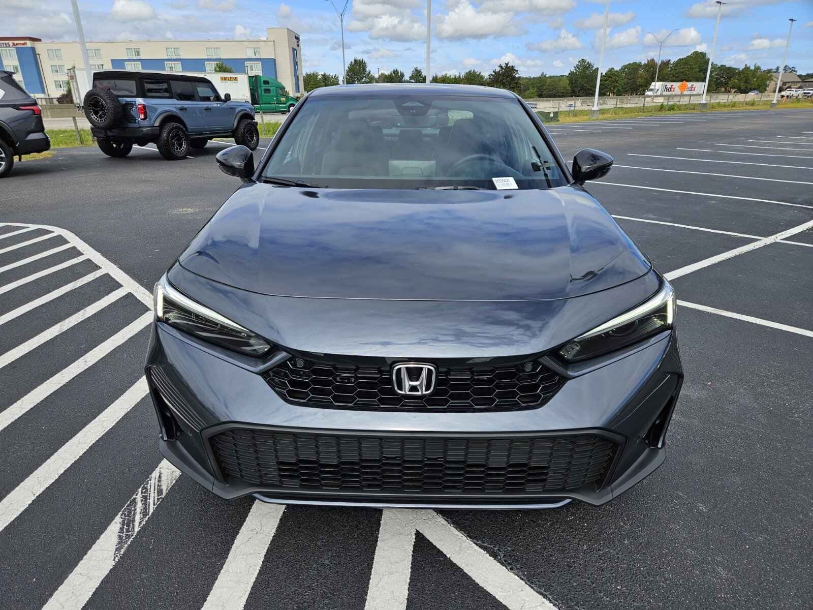 2025 Honda Civic Hybrid Sport photo 2