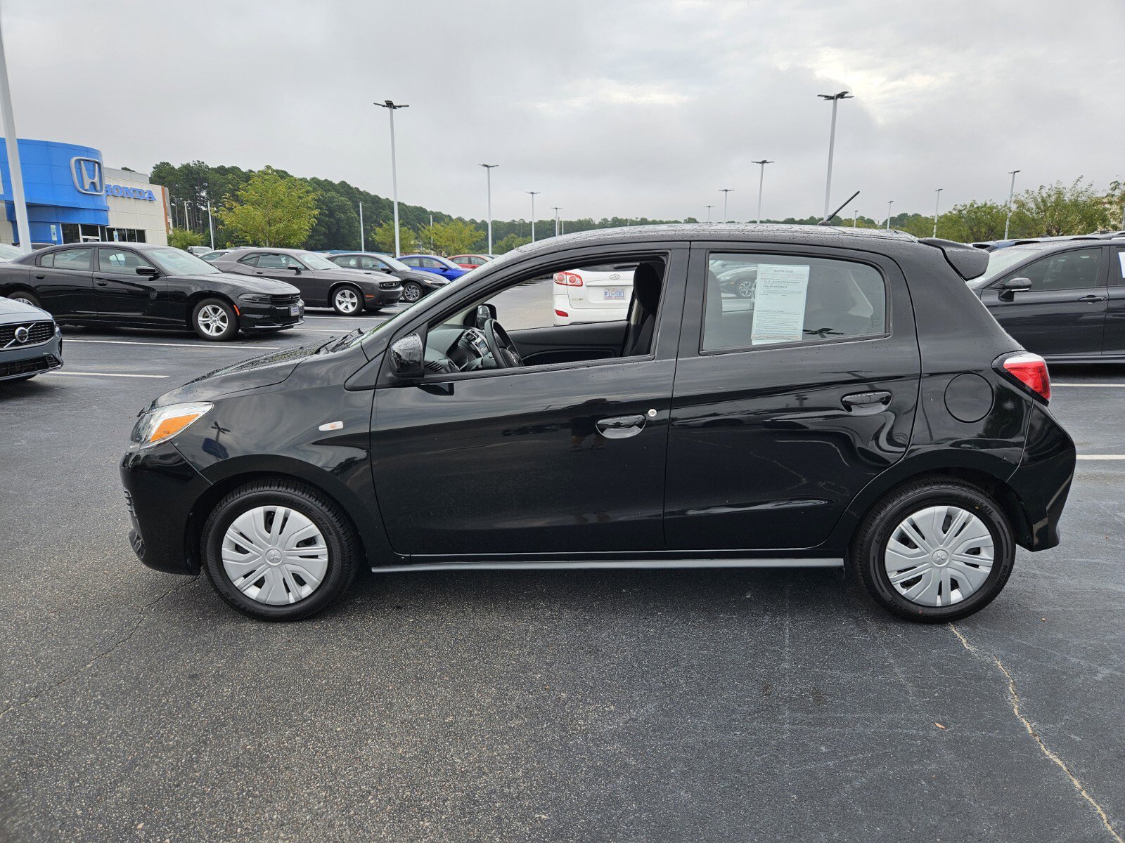 2022 Mitsubishi Mirage LE photo 4