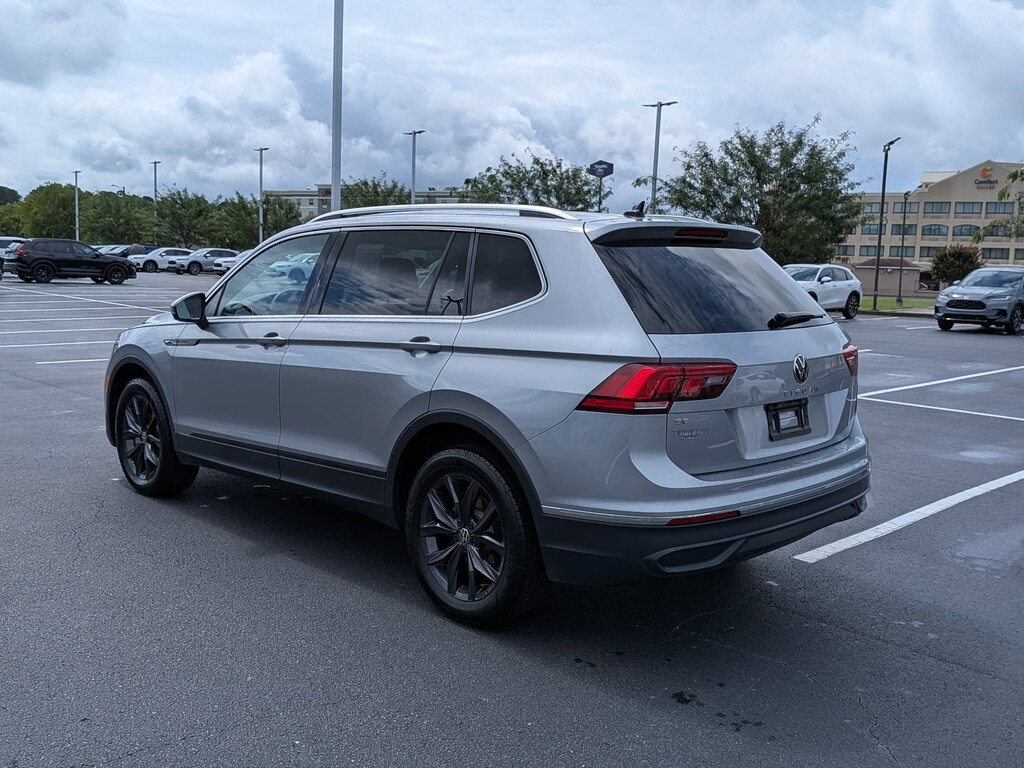 Used 2024 Volkswagen Tiguan 2.0T SE SUV