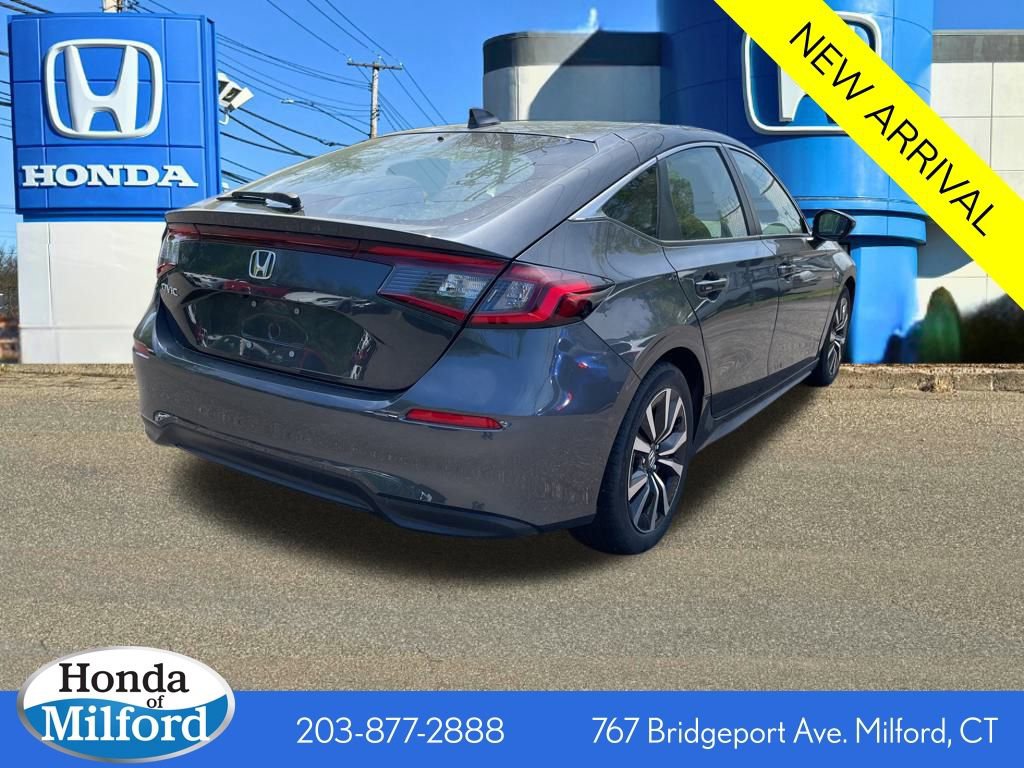 2024 Honda Civic EX-L Hatchback photo 2