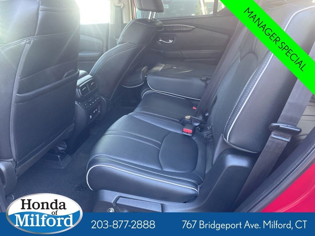 Used 2023 Honda Pilot Elite SUV