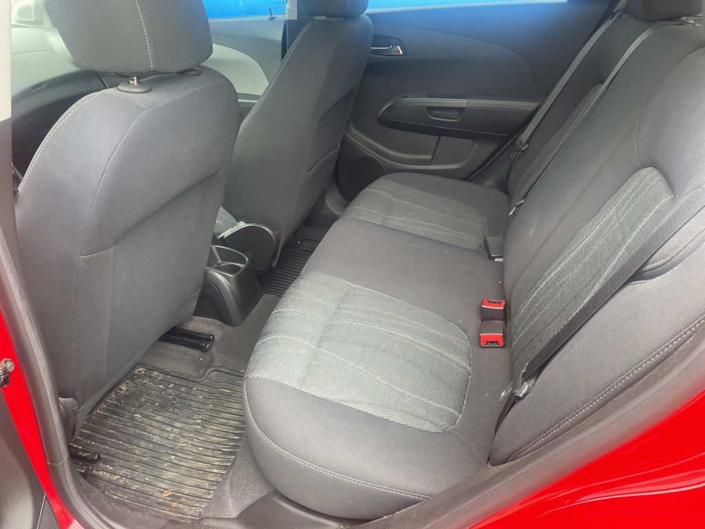 2013 Chevrolet Sonic LT photo 4