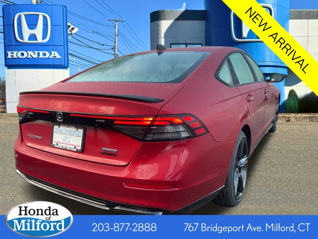 2025 Honda Accord Hybrid Sport-L photo 2
