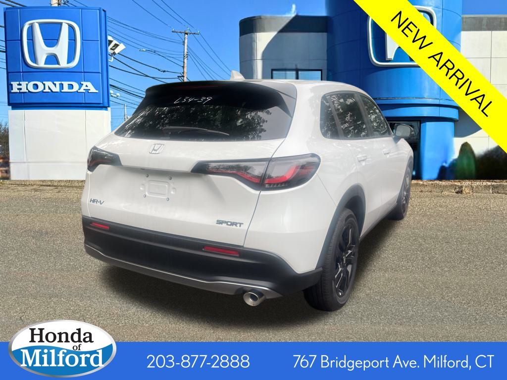 2026 Honda HR-V Sport photo 2