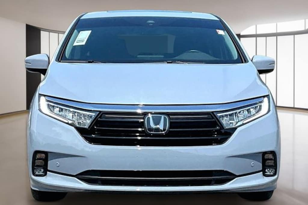 Used 2024 Honda Odyssey Elite Van