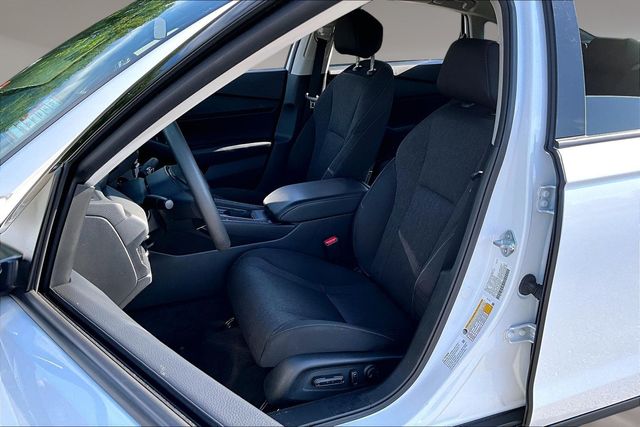 2025 Honda Accord SE - Photo 19