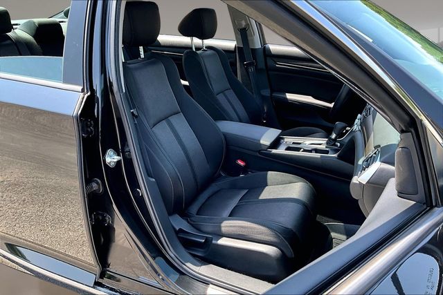 2020 Honda Accord EX - Photo 25