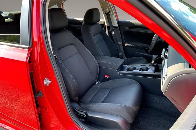 2025 Honda Civic LX - Photo 25