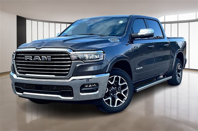 2025 RAM Ram 1500 Pickup Laramie's photo