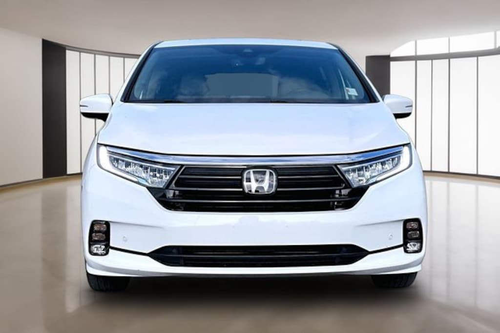 Certified 2024 Honda Odyssey Elite Van